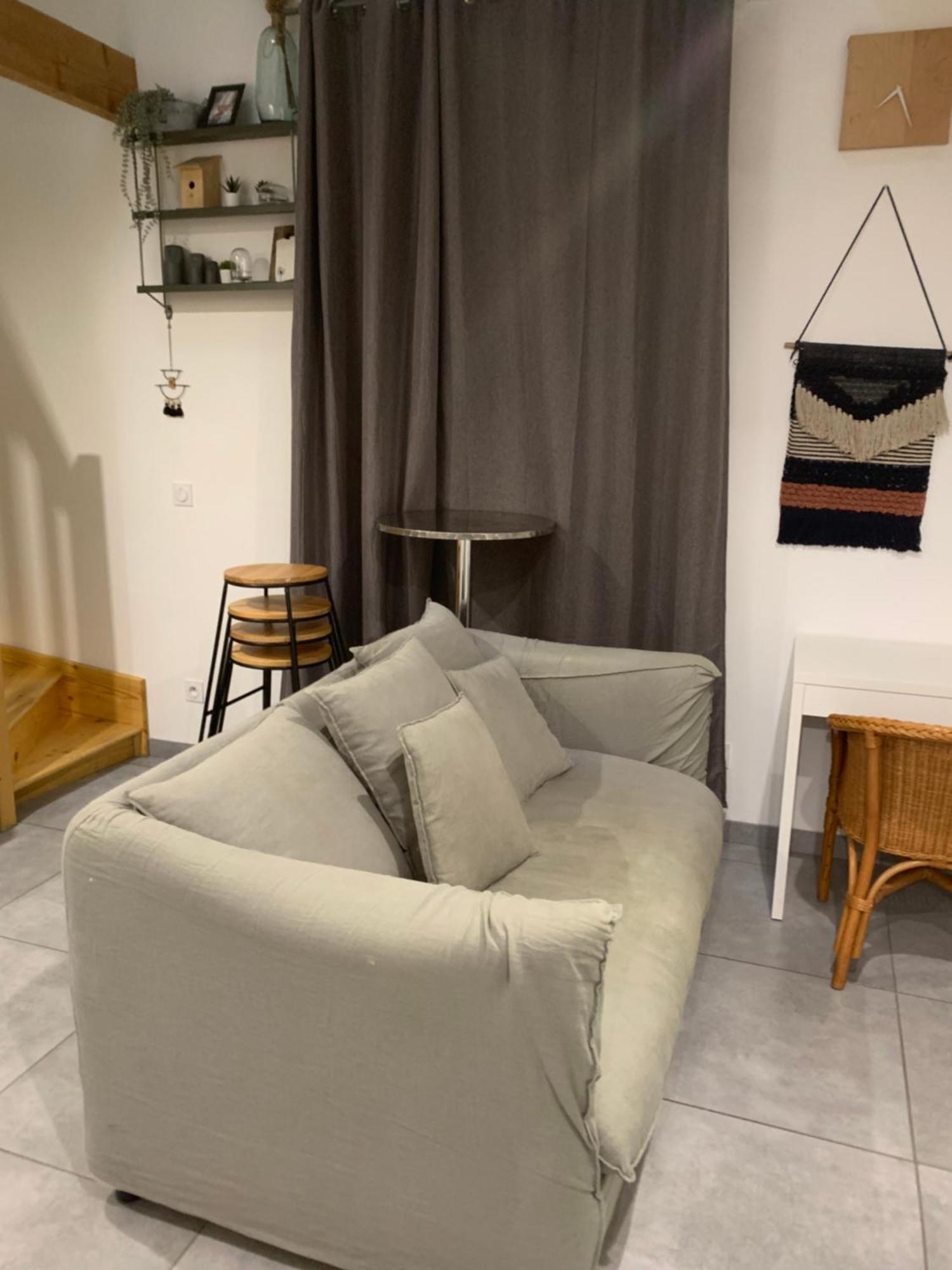 Le Chartreuse / Rent4night *