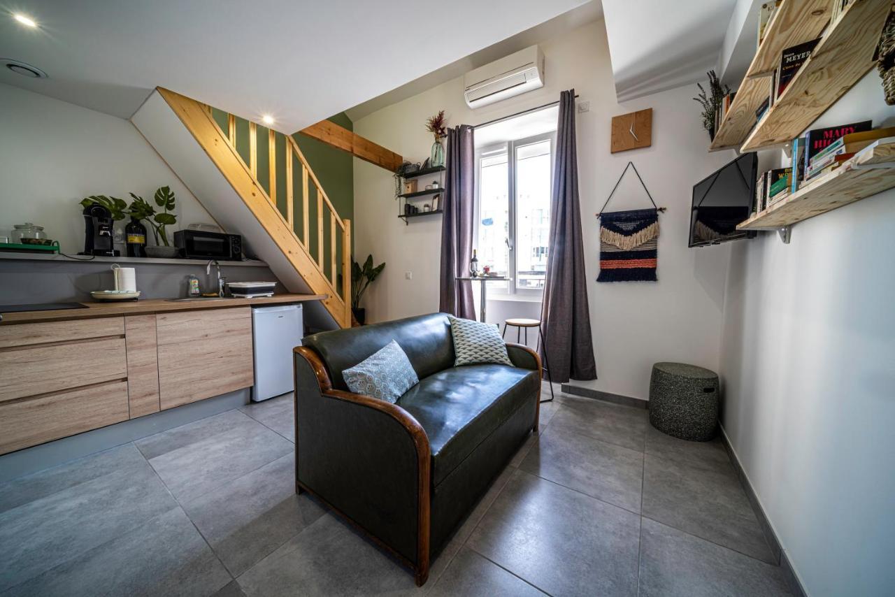 Le Chartreuse / Rent4night